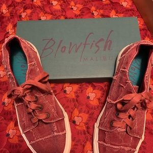 Blowfish Canvas Lace Up Sneakers